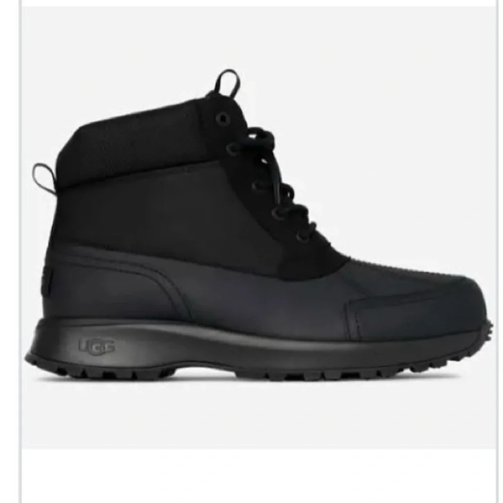 New in Box Emmett Duck‎ Boot Black size 11 waterproof insulated